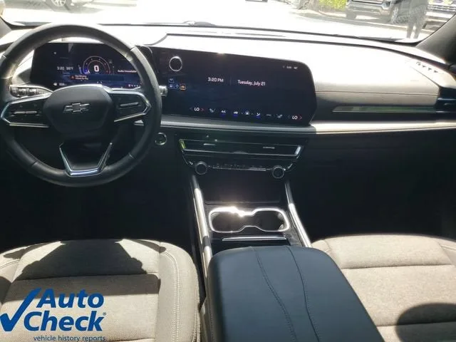 2024 Chevrolet Traverse LT photo 16