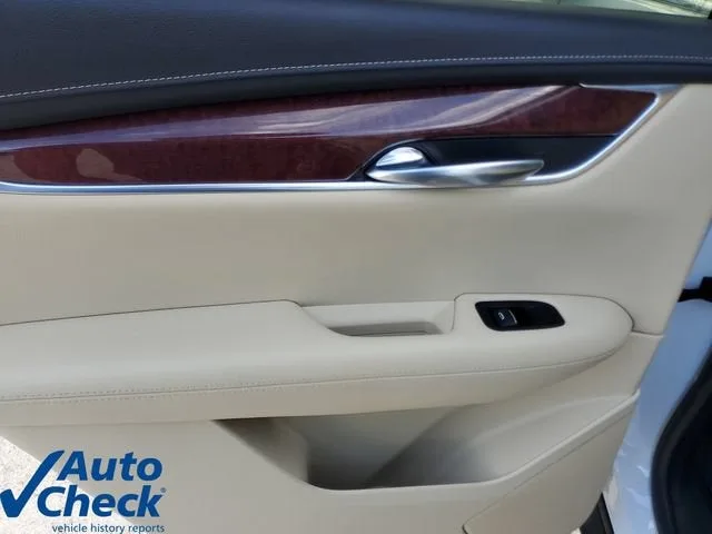 2019 Cadillac XT5 Luxury FWD photo 14