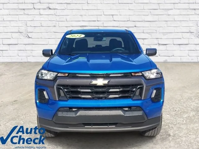 2024 Chevrolet Colorado LT photo 6