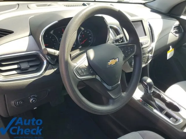 2024 Chevrolet Equinox LS photo 17