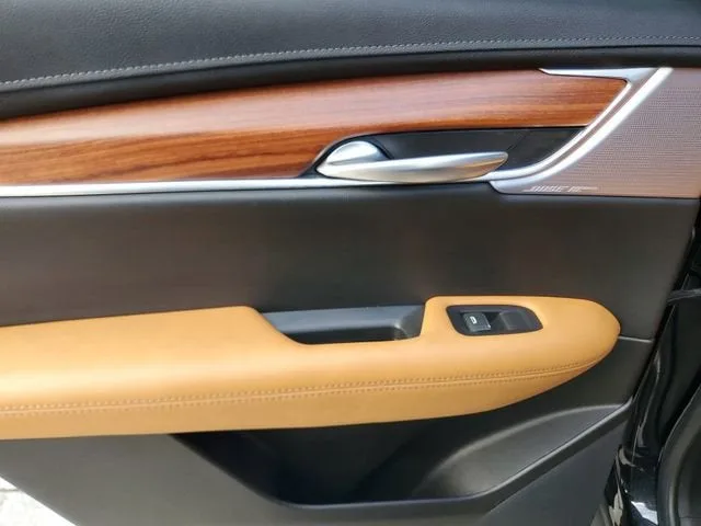 2024 Cadillac XT5 Premium Luxury photo 13