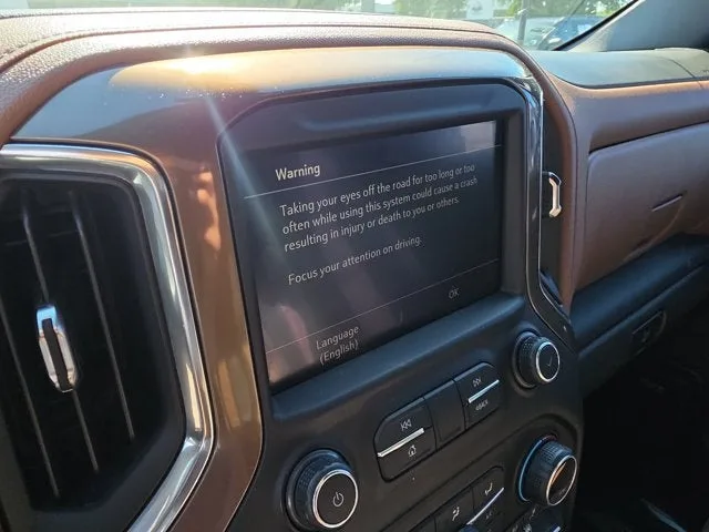 2021 Chevrolet Silverado 2500HD High Country photo 30
