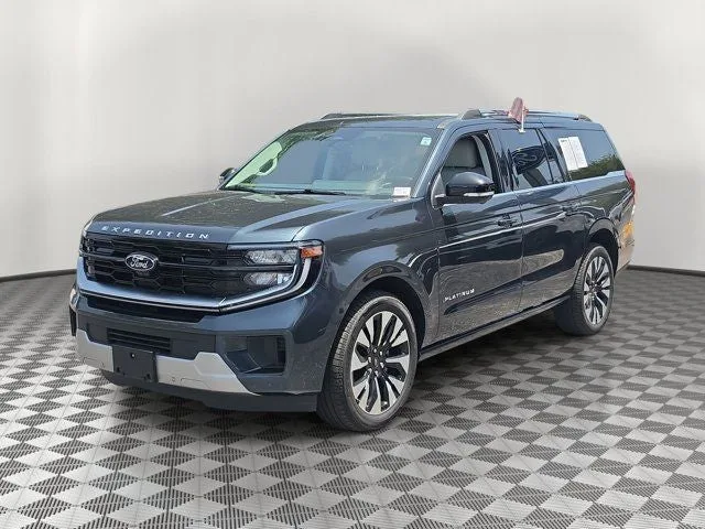 2025 Ford Expedition Max Platinum photo 3