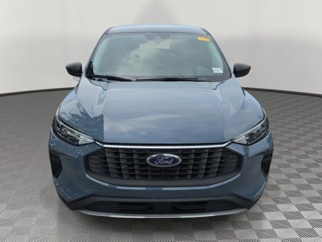 2023 Ford Escape Active photo 2