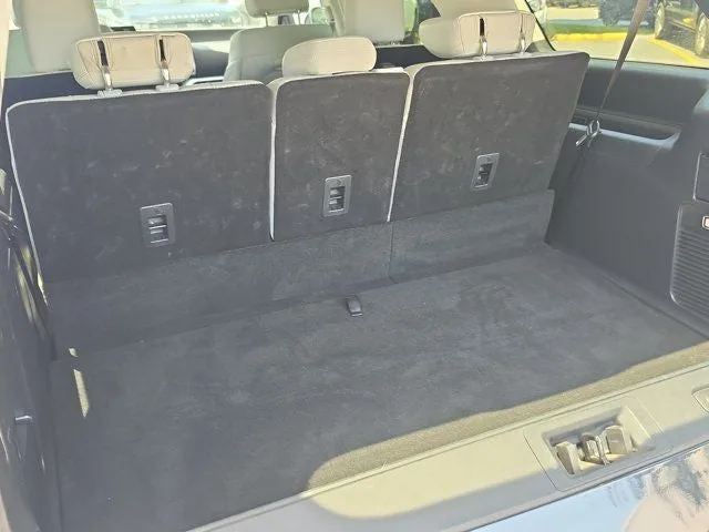 2025 Ford Expedition Max Platinum photo 9