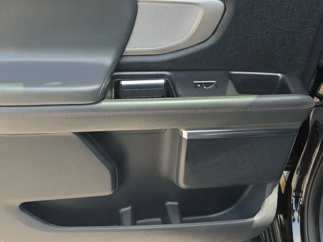 2025 Ford Expedition Max Active photo 13