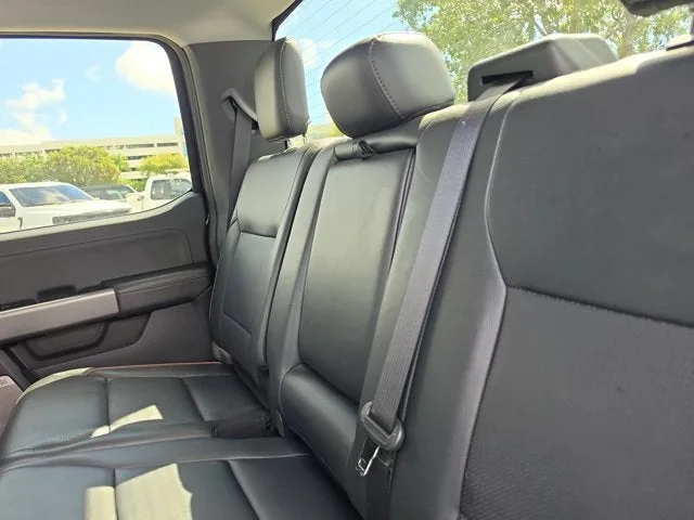 2025 Ford F-450SD Lariat DRW photo 13