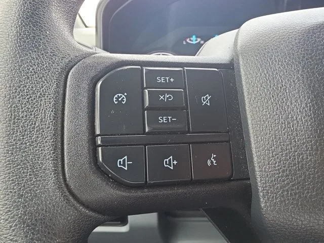 2025 Ford F-450SD XLT DRW photo 23