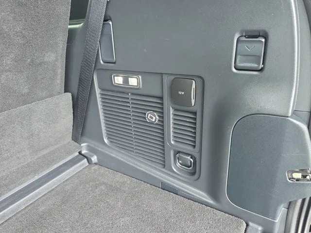 2025 Ford Expedition Active photo 12