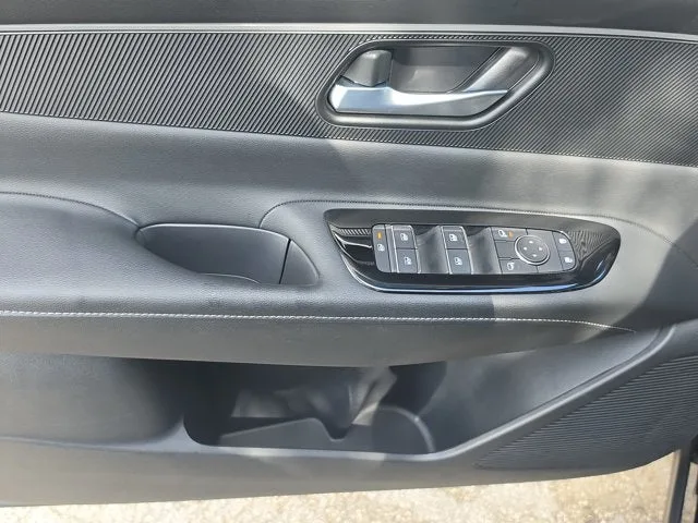 2025 Nissan Murano SV photo 20