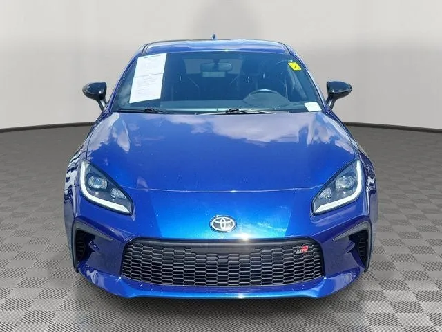 2023 Toyota GR86 Premium photo 2