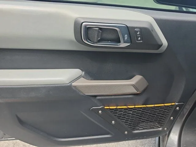 2022 Ford Bronco Badlands photo 15