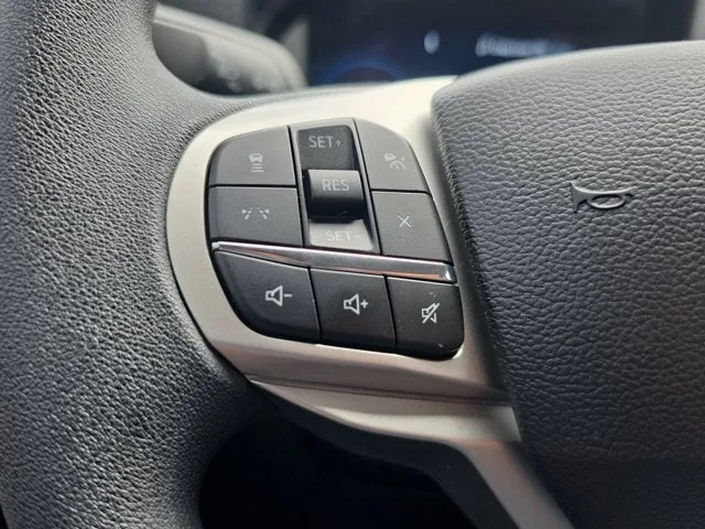 2026 Ford Explorer Active photo 22