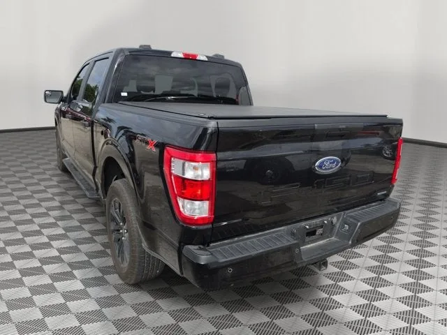 2023 Ford F-150 XL STX photo 3