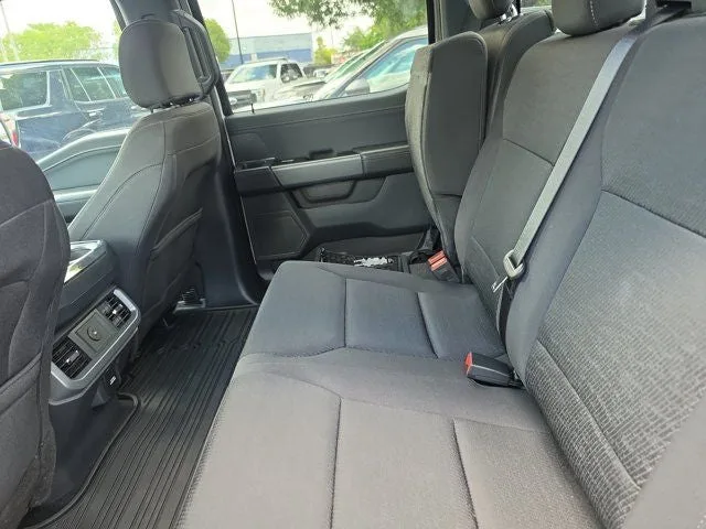 2025 Ford F-150 XLT photo 10