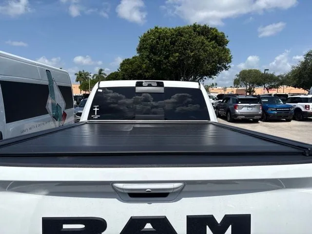 2026 RAM 2500 Limited Night Edition photo 8