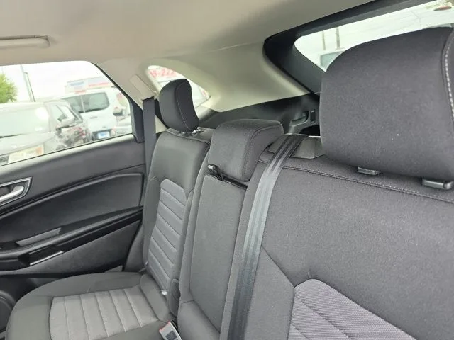 2024 Ford Edge SE photo 13