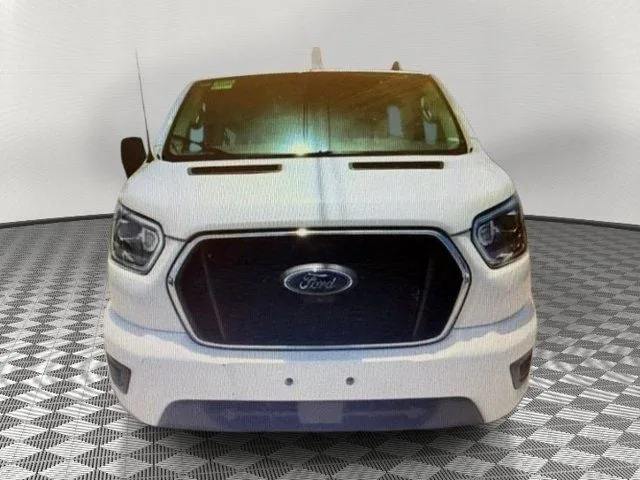 2023 Ford Transit-350 XLT photo 7