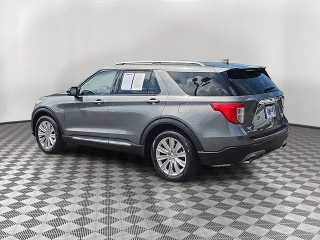 2023 Ford Explorer Limited photo 4