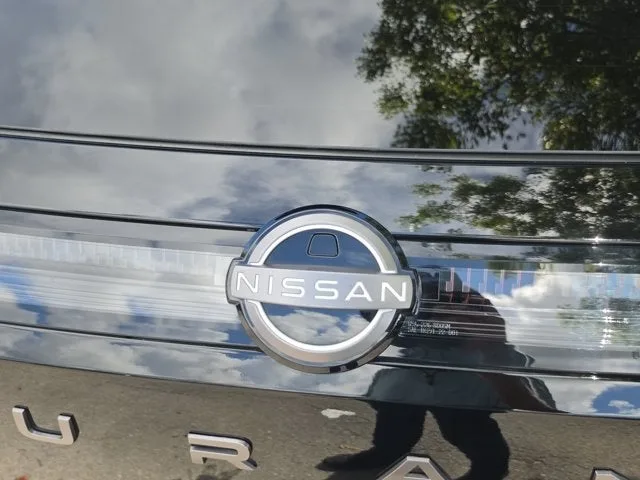 2025 Nissan Murano SV photo 8