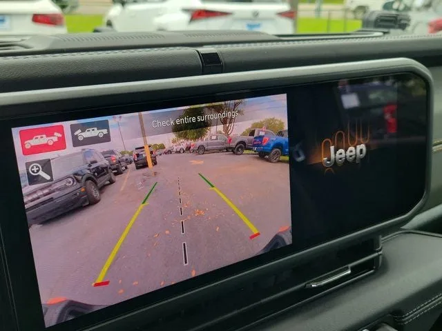 2025 Jeep Gladiator Mojave photo 22