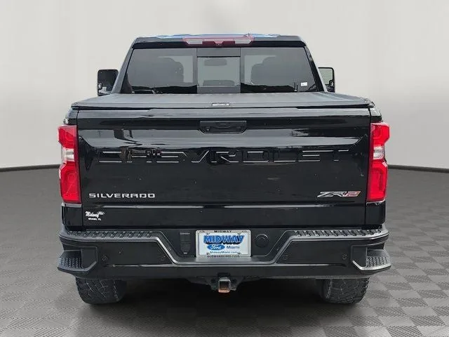 2023 Chevrolet Silverado 1500 ZR2 3LT photo 5