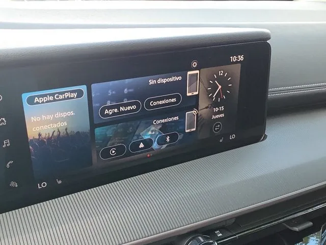 2025 Nissan Murano SV photo 28