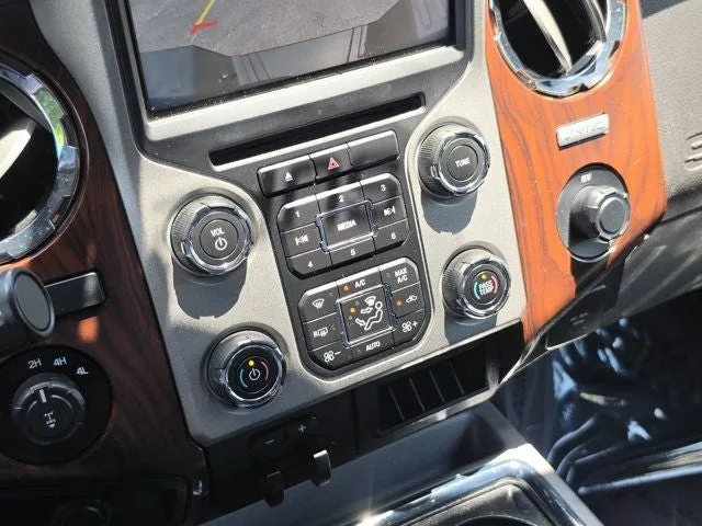 2015 Ford F-250SD Lariat photo 23