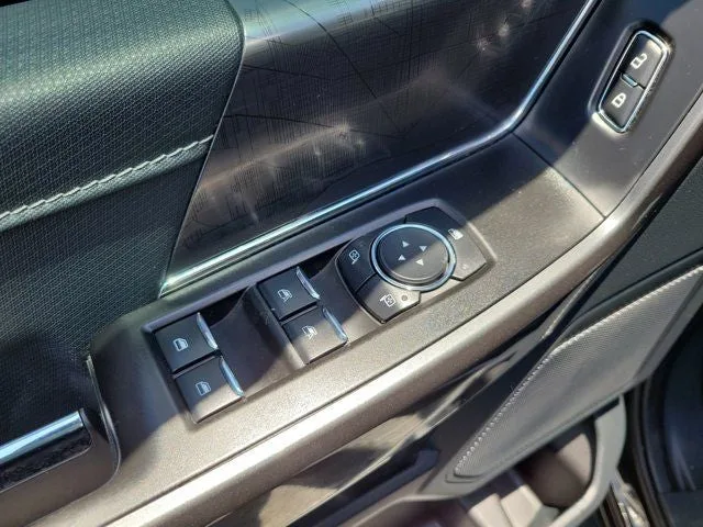 2023 Ford F-150 XLT SPORT photo 15