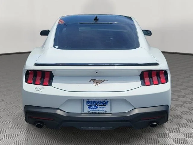 2024 Ford Mustang EcoBoost Premium photo 5