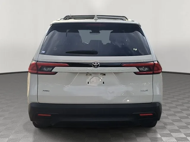 2024 Toyota Grand Highlander XLE photo 5