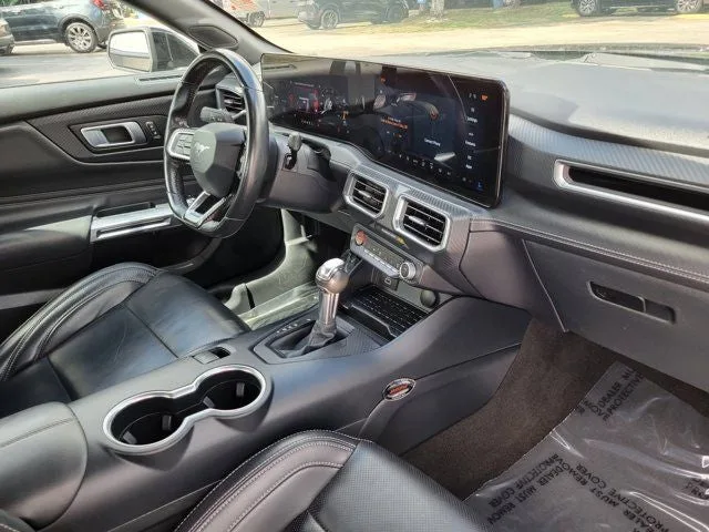 2024 Ford Mustang EcoBoost Premium photo 14
