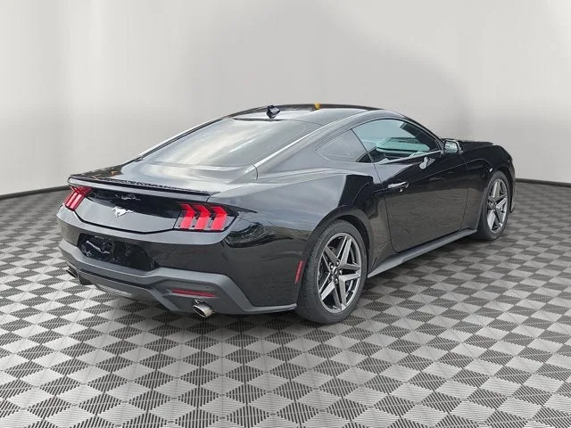 2025 Ford Mustang EcoBoost Premium photo 6