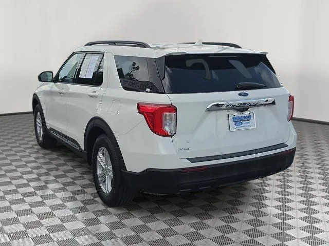 2020 Ford Explorer XLT photo 4