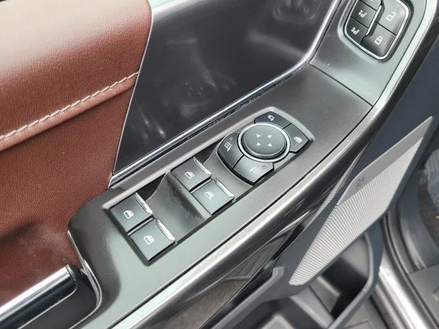 2023 Ford F-150 Lariat photo 18