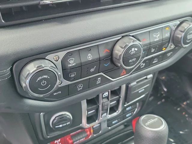 2025 Jeep Gladiator Mojave photo 23