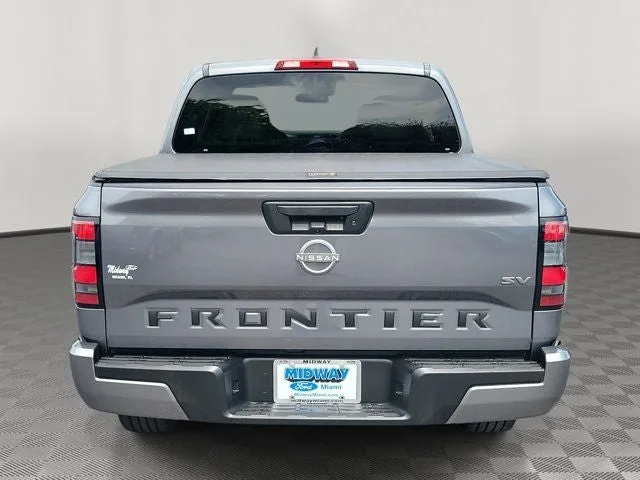 2024 Nissan Frontier SV photo 5