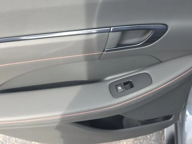 2025 Hyundai Sonata N Line photo 11