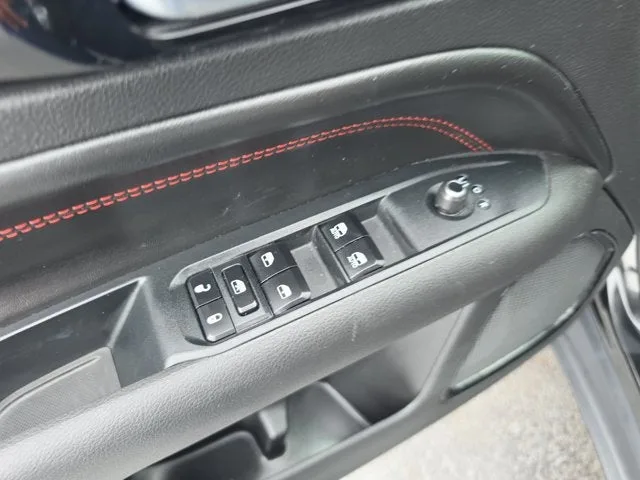 2025 Jeep Compass Trailhawk photo 20
