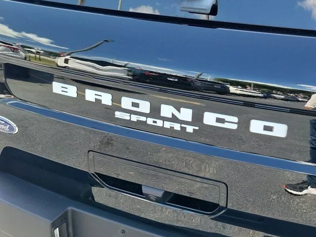 2024 Ford Bronco Sport Outer Banks photo 7