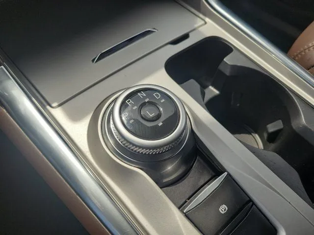 2023 Ford Explorer King Ranch photo 26