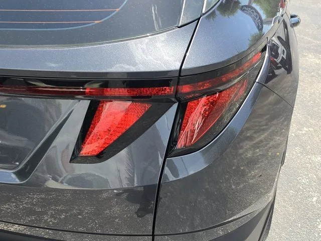 2023 Hyundai Tucson SE photo 7
