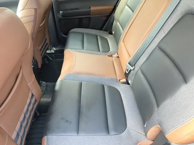 2024 Ford Bronco Sport Outer Banks photo 13