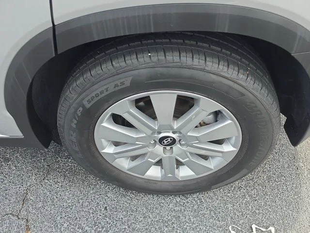 2025 Hyundai Palisade SEL photo 8