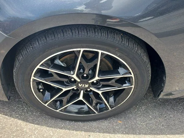 2020 Kia Optima SE photo 9