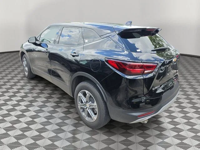 2024 Chevrolet Blazer LT photo 4