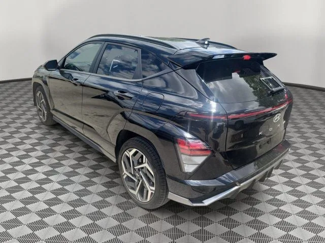 2024 Hyundai Kona N Line photo 3
