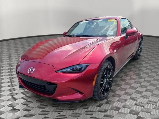 2025 Mazda MX-5 Miata RF Grand Touring RHT GT photo 3
