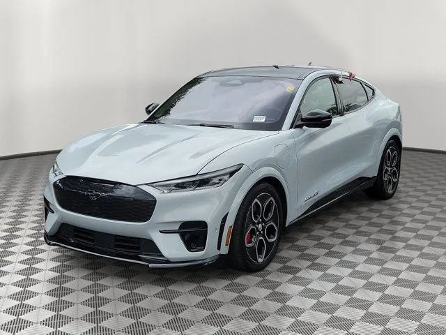 2023 Ford Mustang Mach-E GT photo 3