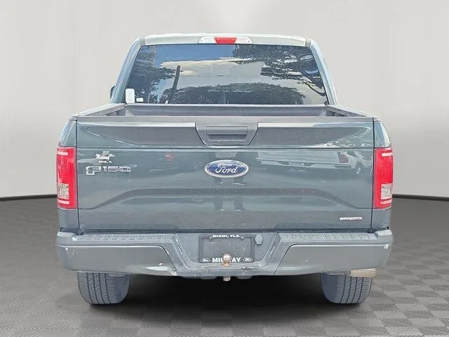 2015 Ford F-150 XLT photo 5
